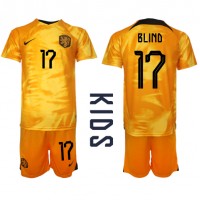 Alankomaat Daley Blind #17 Koti Peliasu Lasten MM-kisat 2022 Lyhythihainen (+ Lyhyet housut)